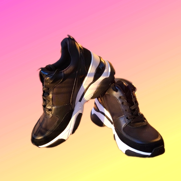 MICHAEL MICHAEL KORS Women's Mickey Chunky Running Style Trainers Size 8 - Picture 2 of 8